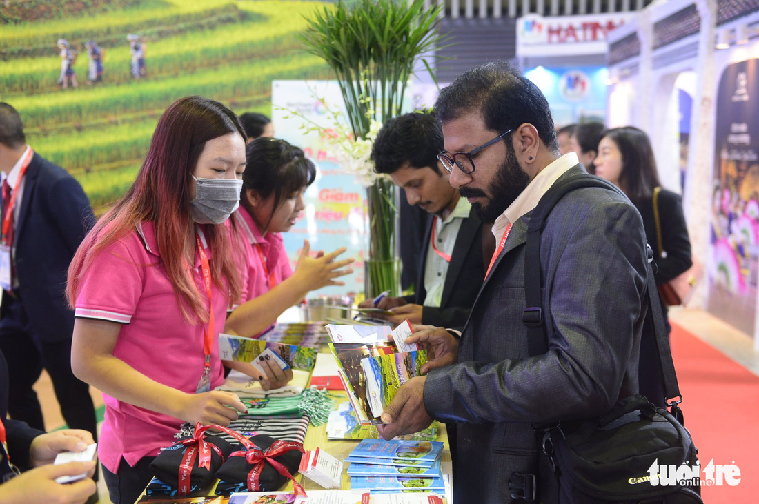150 người mua hàng quốc tế tìm hiểu thị trường Việt Nam tại Hội chợ Du lịch quốc tế - Ảnh 1.