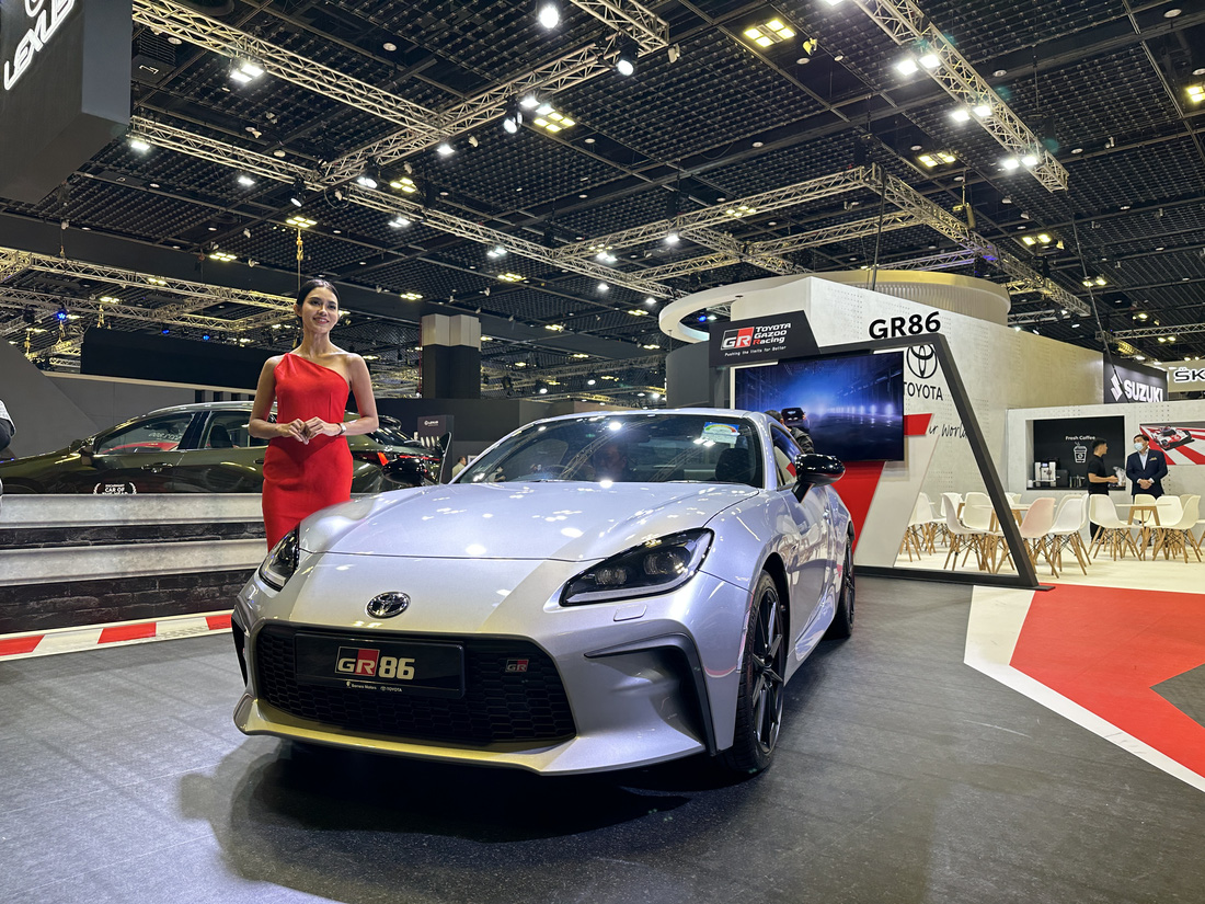 Toàn cảnh Singapore Motor Show 2023 đang diễn ra: Nhiều xe có thể sớm mở bán tại Việt Nam - Ảnh 16.