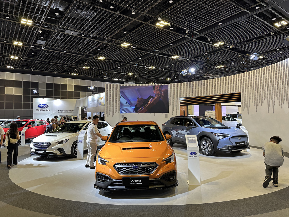 Toàn cảnh Singapore Motor Show 2023 đang diễn ra: Nhiều xe có thể sớm mở bán tại Việt Nam - Ảnh 1.
