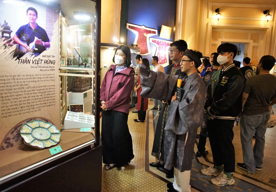 Bốn nhà sưu tập trẻ thu hút công chúng với gần 200 cổ vật ‘Thanh ngoạn’ - Ảnh 6.