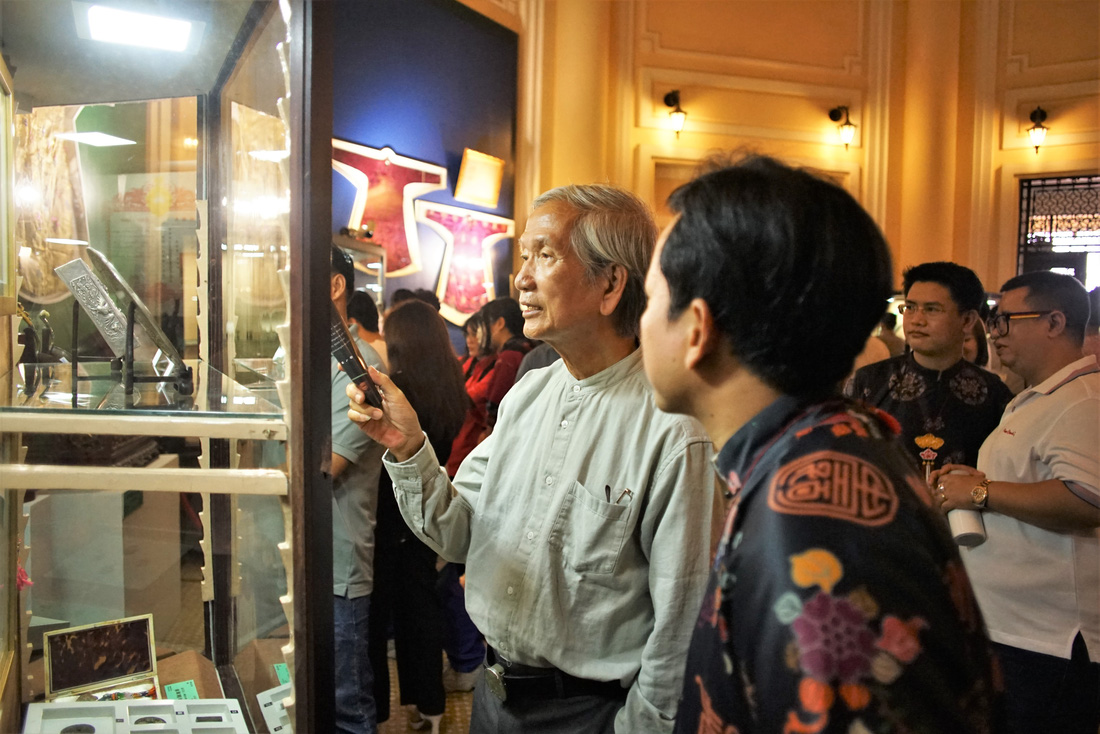 Bốn nhà sưu tập trẻ thu hút công chúng với gần 200 cổ vật ‘Thanh ngoạn’ - Ảnh 4.