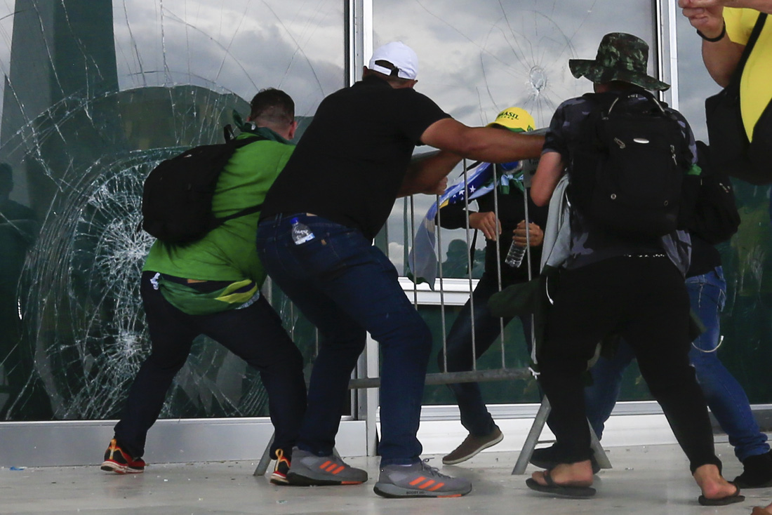 Toàn cảnh vụ bạo loạn vì Trump của Brazil - Ảnh 9.