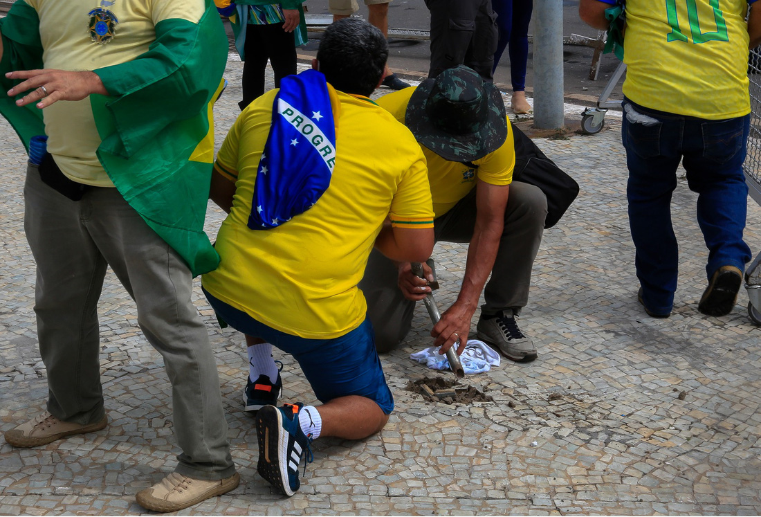 Toàn cảnh vụ bạo loạn vì Trump của Brazil - Ảnh 8.