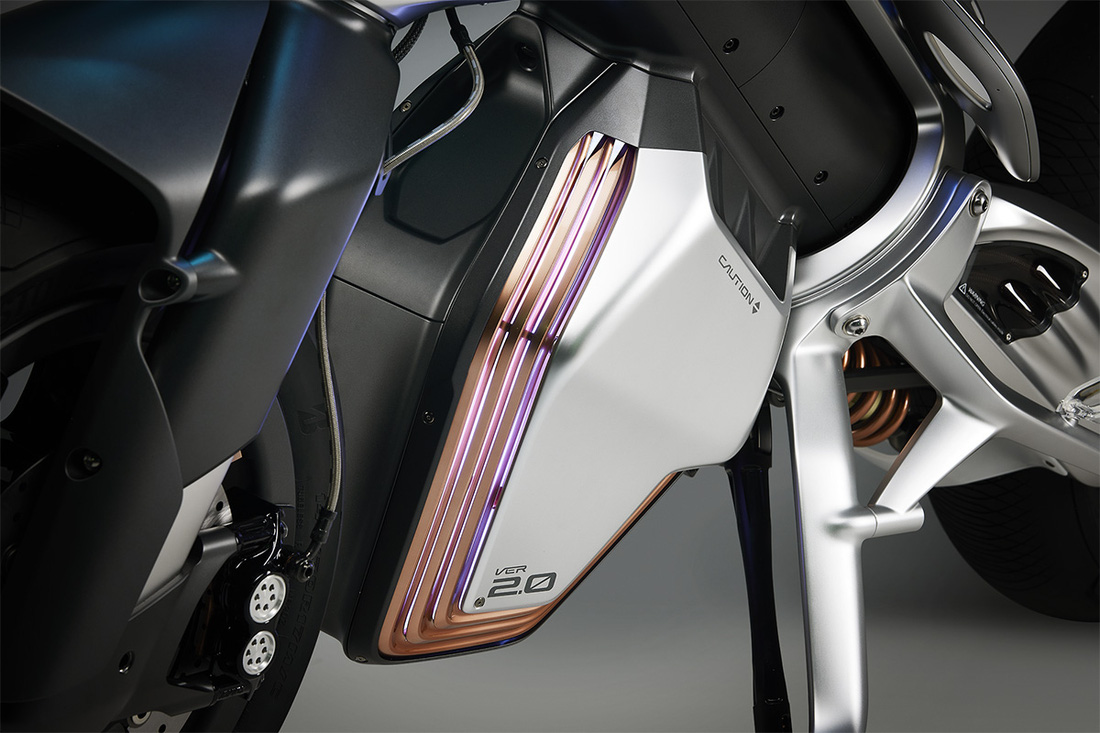 Xe máy Yamaha tự cân bằng, tự chống chân, nhận diện chủ nhân - Ảnh 13.