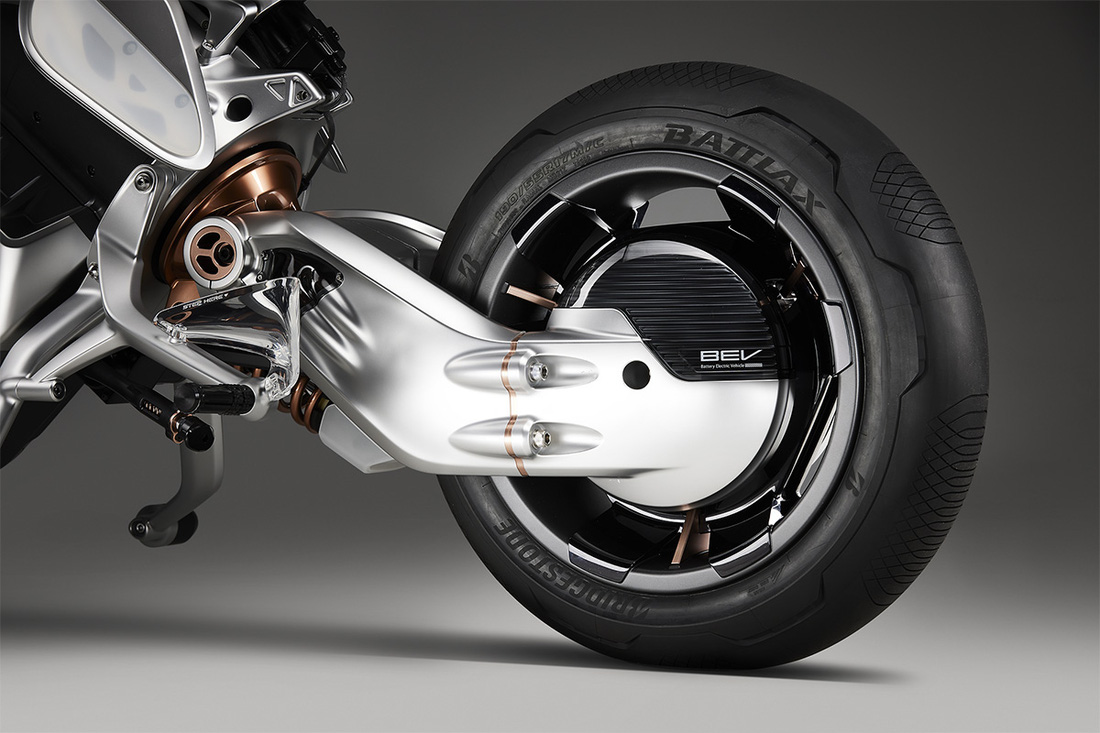 Xe máy Yamaha tự cân bằng, tự chống chân, nhận diện chủ nhân - Ảnh 15.