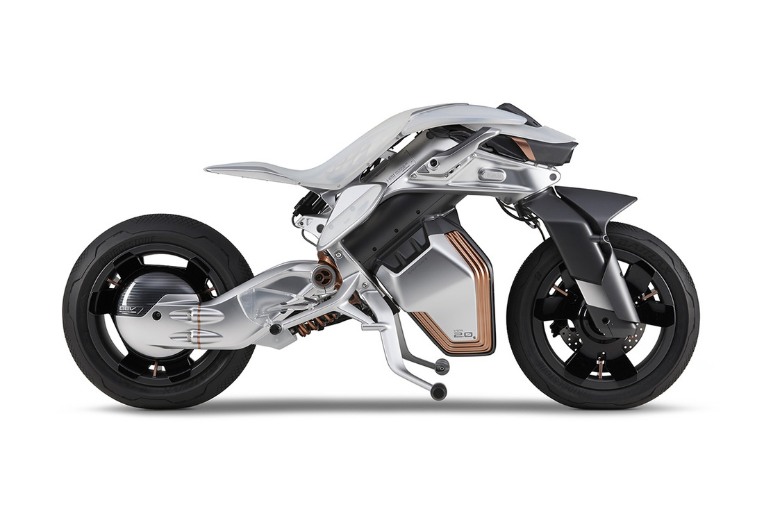 Xe máy Yamaha tự cân bằng, tự chống chân, nhận diện chủ nhân - Ảnh 9.