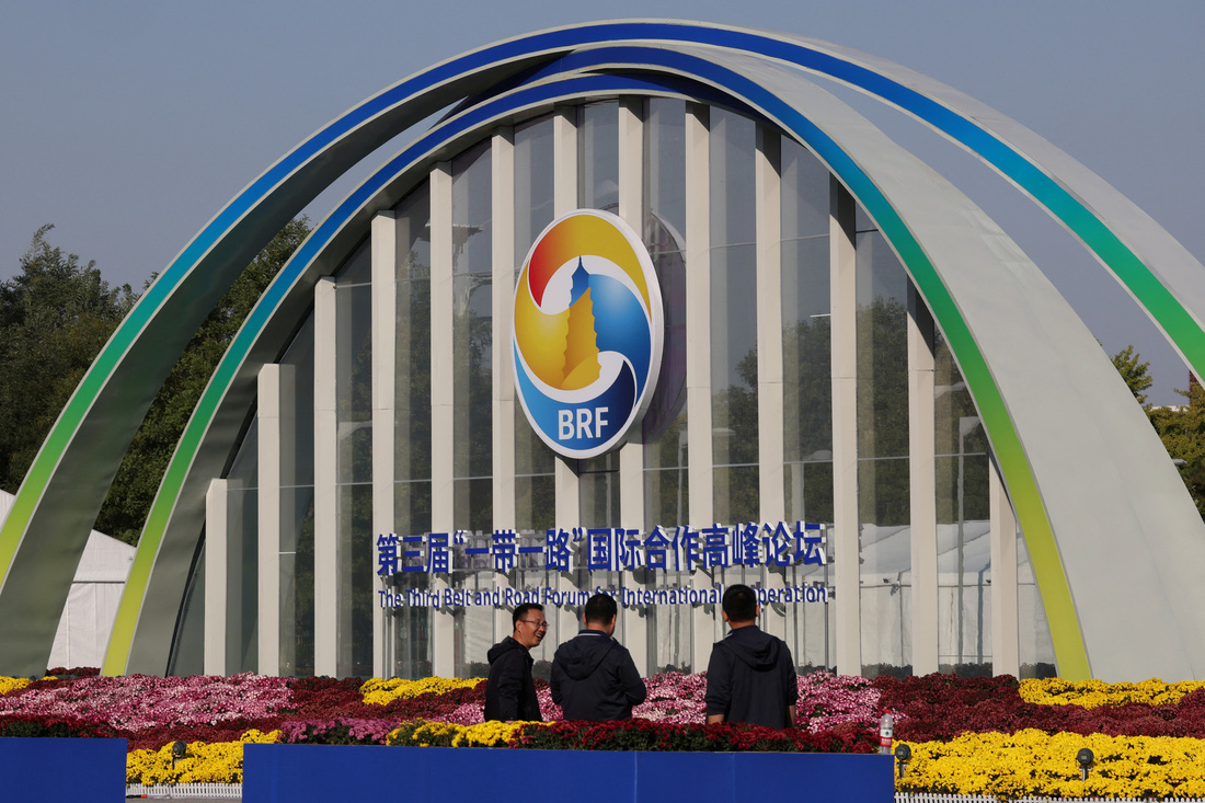 Trung tâm Hội nghị quốc gia Trung Quốc trong ảnh chụp hôm 16-10 - Ảnh: REUTERS