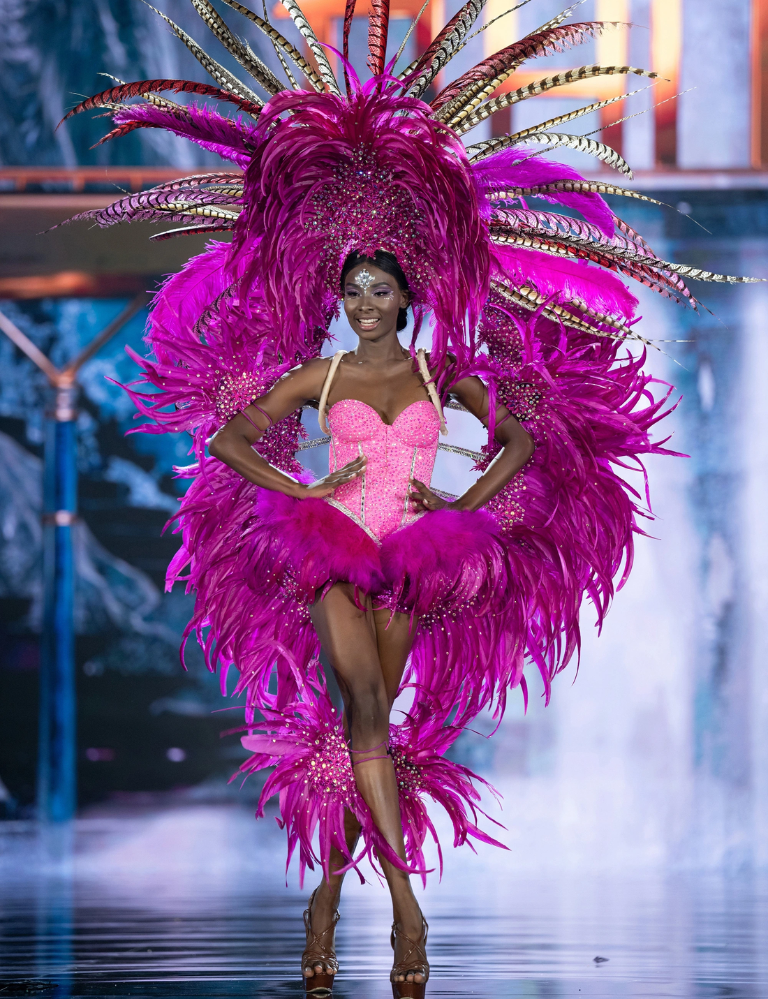Bộ trang phục của hoa hậu Haiti