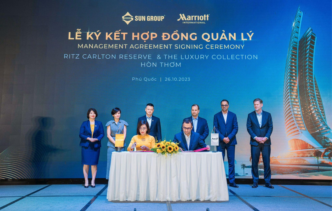 Sun Group cùng Marriott International ký kết quản lý 2 khu nghỉ dưỡng tại Hòn Thơm - Ảnh 1.