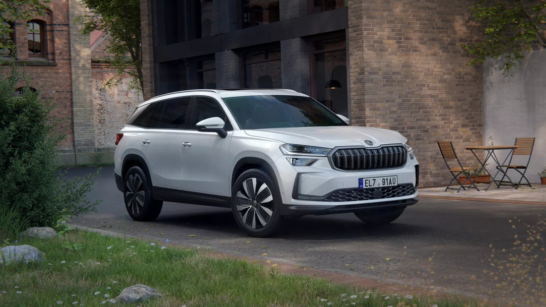 Skoda Kodiaq trở lại với thiết kế tương đồng bản cũ nhưng sắc sảo hơn một chút - Ảnh: Skoda