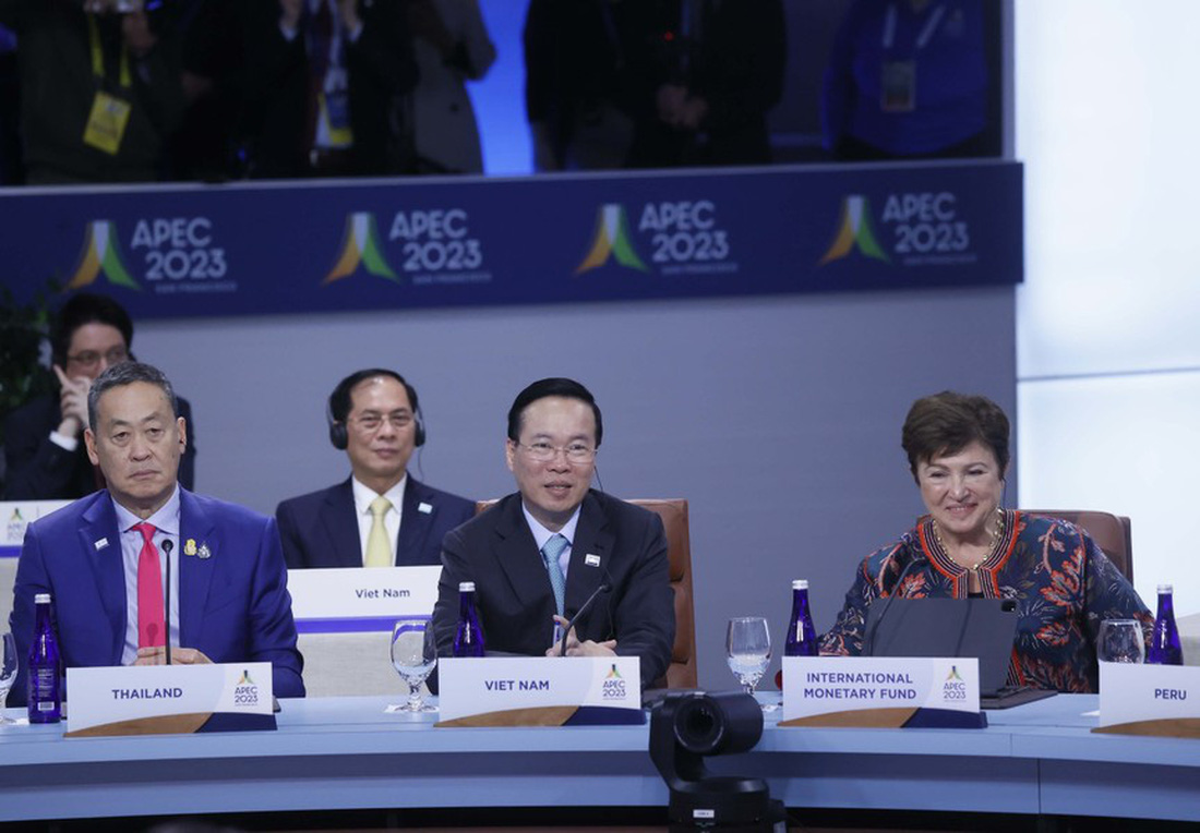 Chủ tịch nước Võ Văn Thưởng tại phiên họp hẹp các nhà lãnh đạo kinh tế APEC - Ảnh: TTXVN