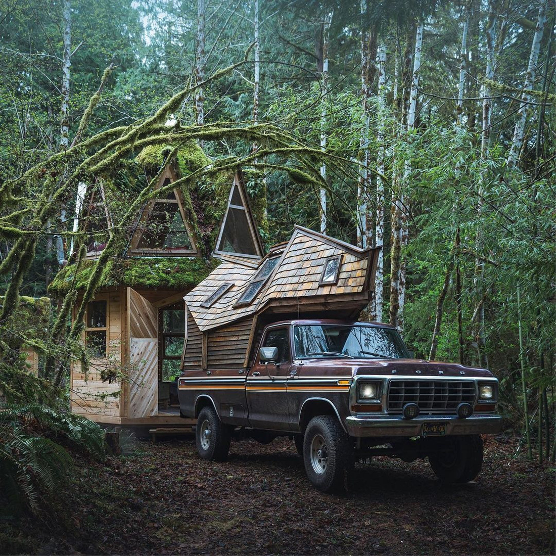After a long journey, the truck cabin now stands at the spot where the two were transformed into Rainforest Cabinland.  This was also a temporary agreement between Jacob and Sarah.  Due to not being taken away for a long time, the Ford pickup has started rusting, the house no longer has windows and looks desolate.