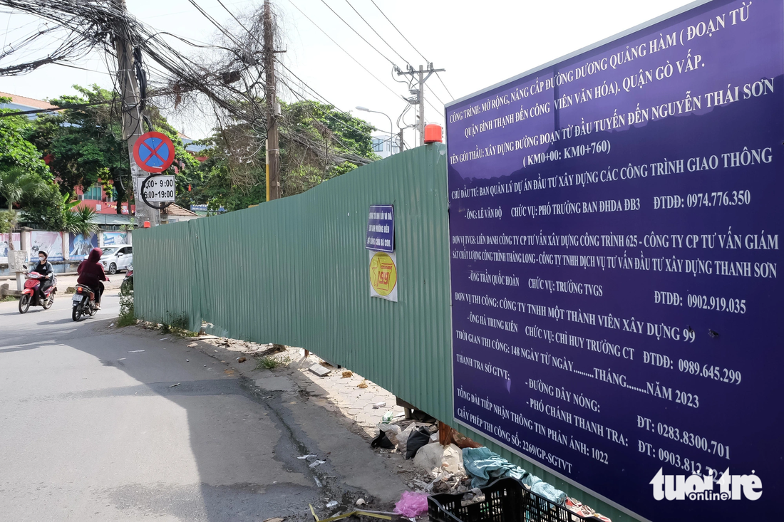 Dự án được rào chắn và đang triển khai thi công tại khu vực gần Trường tiểu học Nguyễn Viết Xuân (phường 5, quận Gò Vấp)