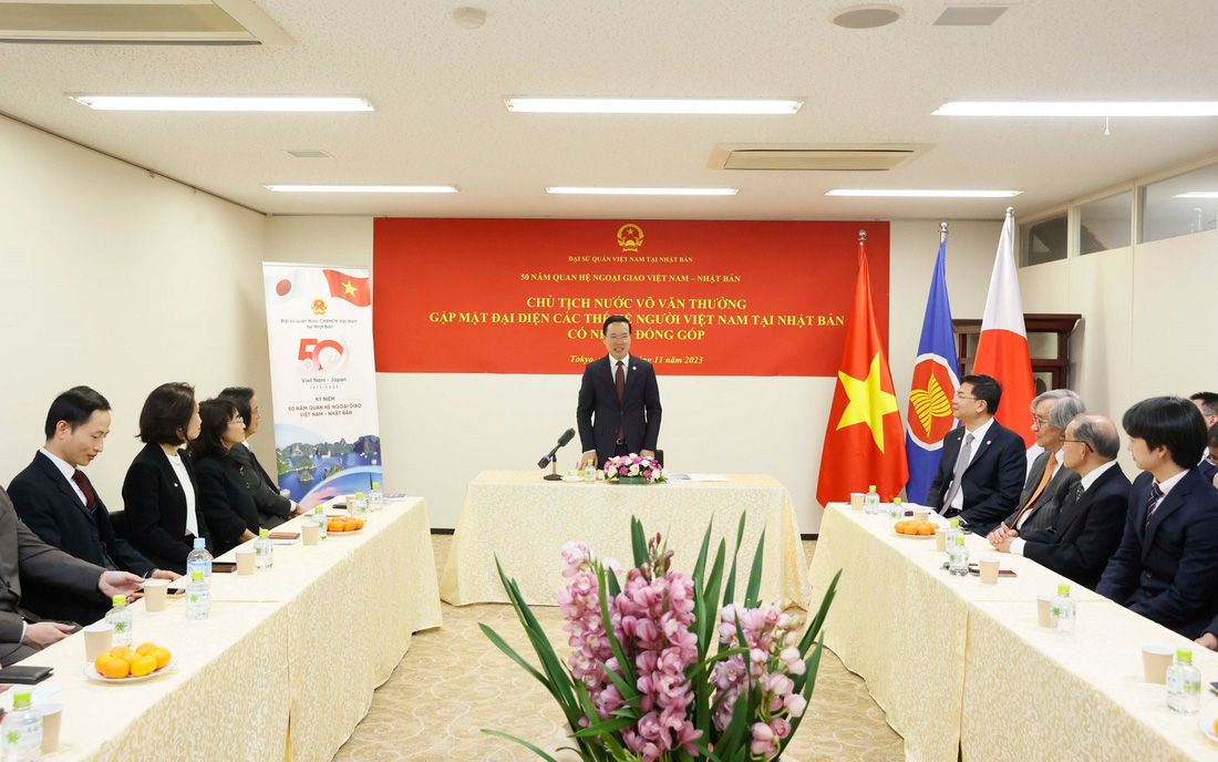 Chủ tịch nước đánh giá cao các đóng góp thời gian qua của các trí thức Việt Nam tại Nhật Bản với quan hệ song phương - Ảnh: TTXVN