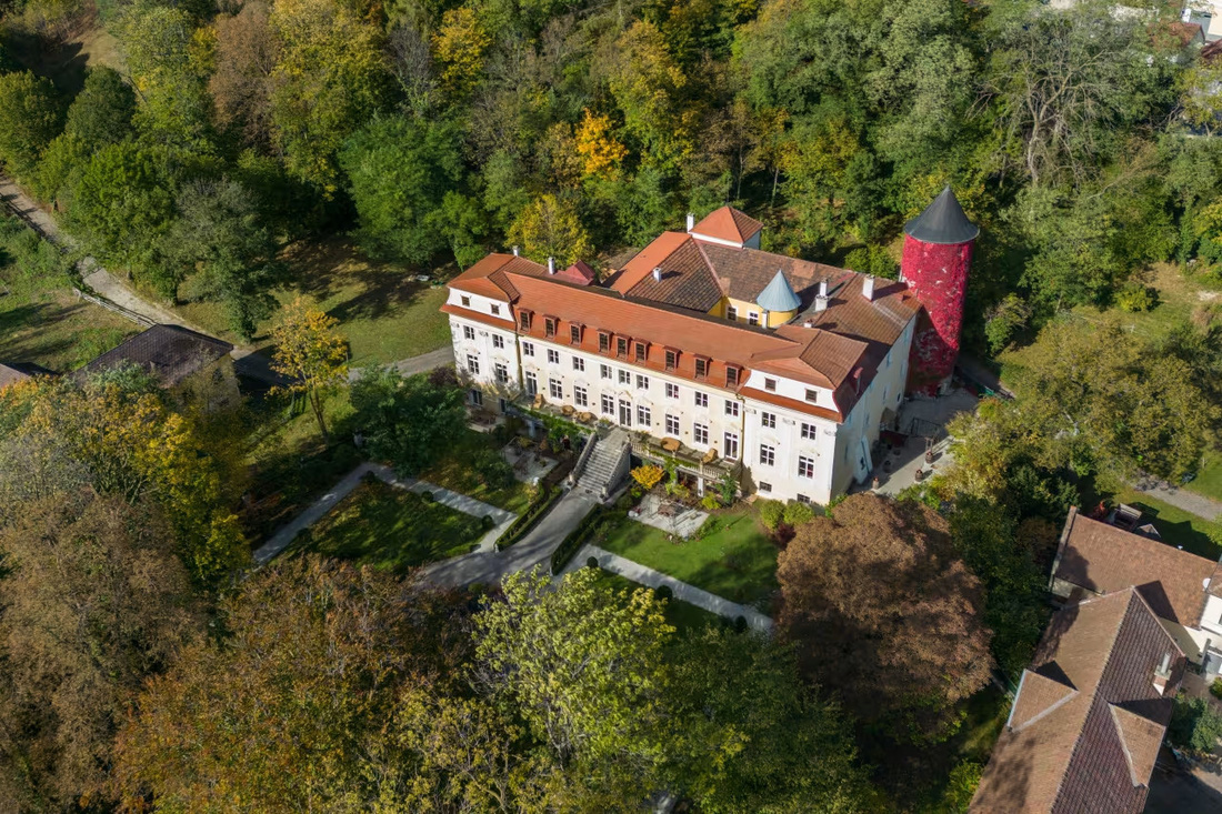 Lâu đài Schloss Stuppach - “Lâu đài cuối cùng của Mozart” - nổi tiếng vì gắn liền với thiên tài âm nhạc người Áo - Ảnh: Concierge Auctions