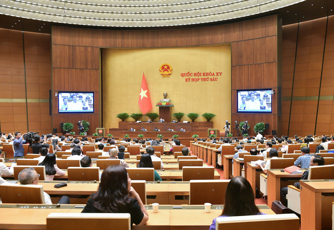 Quốc hội họp phiên toàn thể tại hội trường
