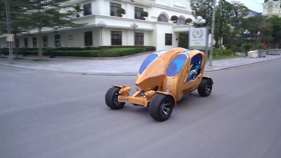 Thợ Việt gây kinh ngạc khi chế xe gỗ cho người ngoài hành tinh- Ảnh 10.