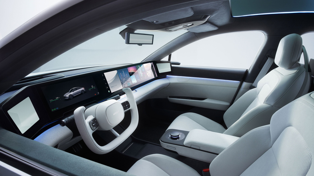6 mẫu xe lạ đời ra mắt năm 2023: Ô tô Hyundai đi ngang như cua, xe BMW đổi màu - Ảnh 16.
