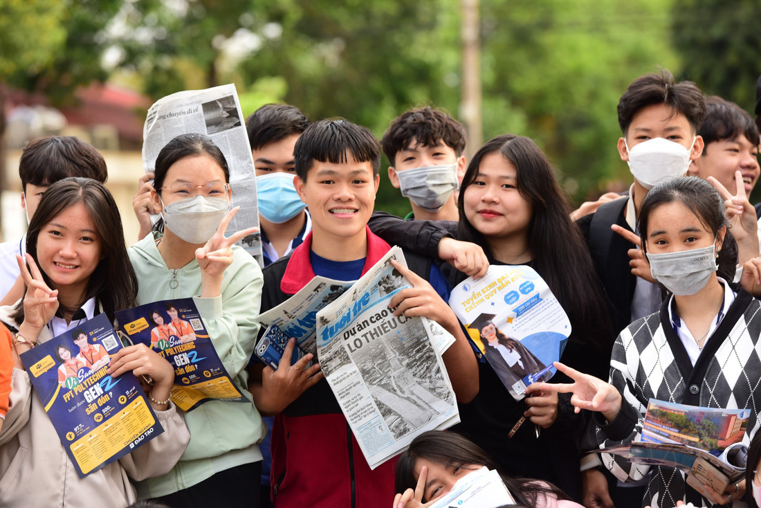 Đăng ký xét tuyển đại học vào tháng 7-2023 - Ảnh 2.