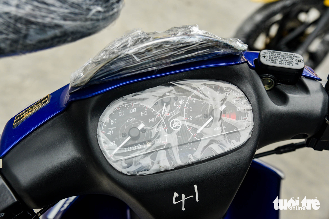 Yamaha 125ZR bản giới hạn giá khoảng 600 triệu đồng tại Hà Nội, dành cho dân chơi thích hàng độc - Ảnh 12.