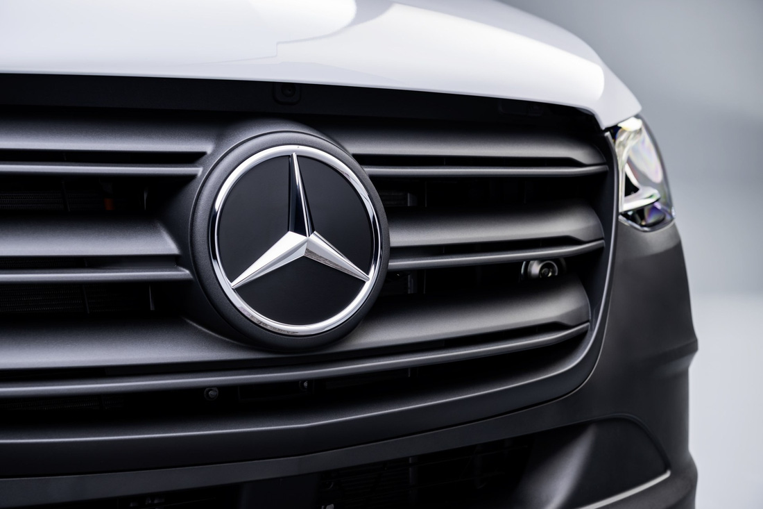 ‘Nhà di động’ chạy điện của Mercedes-Benz: Rộng rãi như ‘căn hộ 1 phòng ngủ’, tự tính toán đường đi - Ảnh 3.
