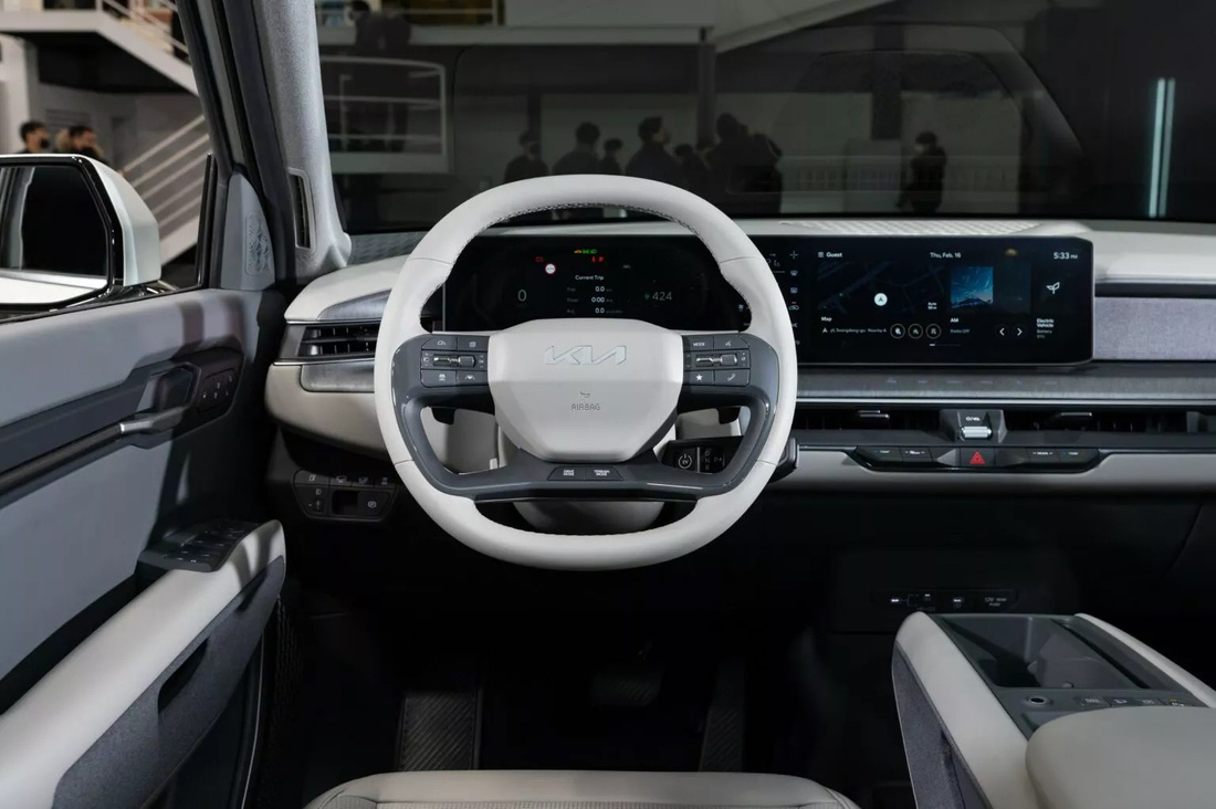 Kia EV9 ra mắt: SUV điện 7 chỗ rẻ nhất, ghế xoay 180 độ, rộng rãi cho cả nhà - Ảnh 11.