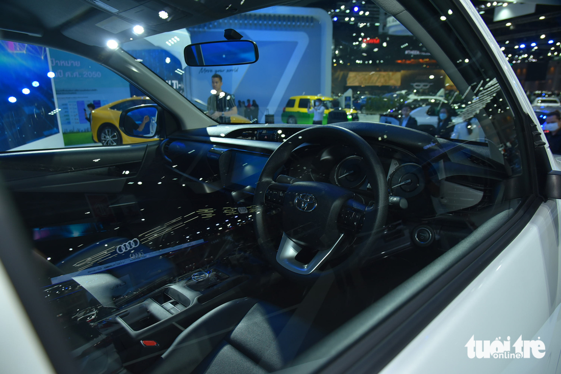 Chi tiết Toyota Hilux concept điện vừa ra mắt: Nhiều chi tiết lạ có thể xuất hiện trên thế hệ mới - Ảnh 9.