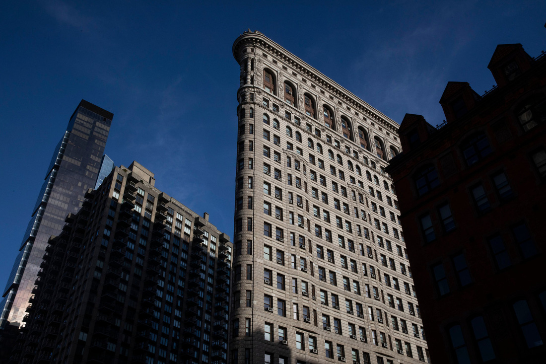Tòa nhà Flatiron lịch sử của New York được bán đấu giá - Ảnh 1.