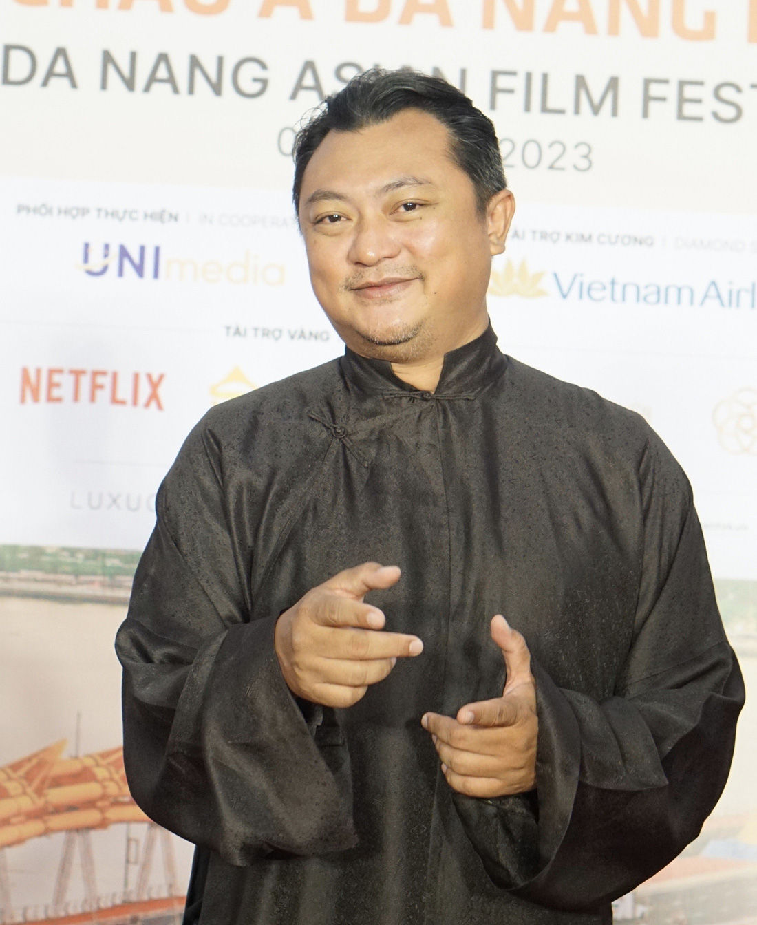 Đạo diễn Phan Gia Nhật Linh tại Liên hoan phim châu Á Đà Nẵng - Ảnh: TRẦN MẶC