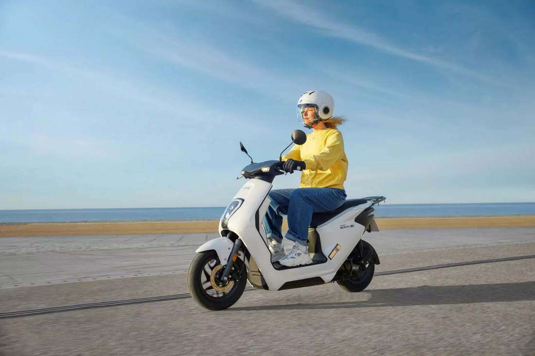 Xe máy điện mới nhất của Honda là mẫu rẻ nhất, chậm nhất của hãng - Ảnh 3.