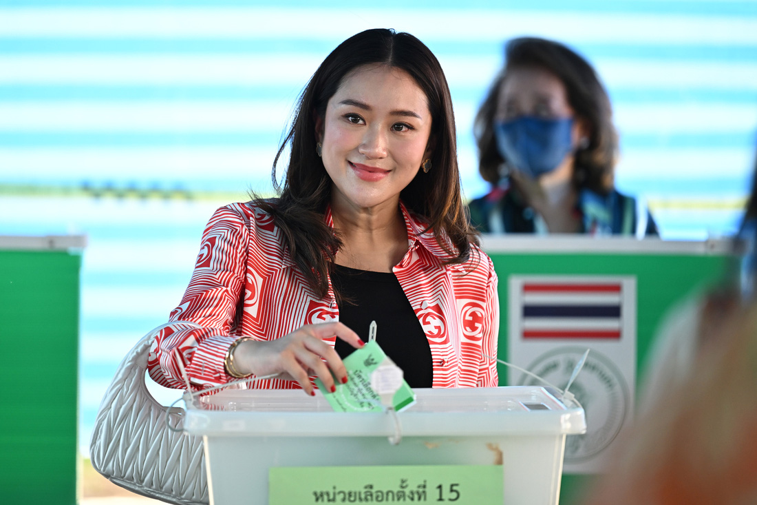 Bắt đầu bầu cử Thái Lan: Cuộc chạy đua giữa ông Prayut và con gái ông Thaksin? - Ảnh 8.