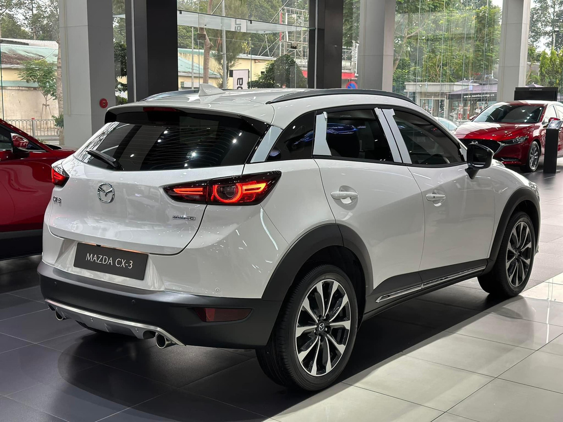 Tin tức giá xe: Mazda CX-3 xả hàng tồn, lần đầu giảm giá tới 100 triệu đồng - Ảnh 3.