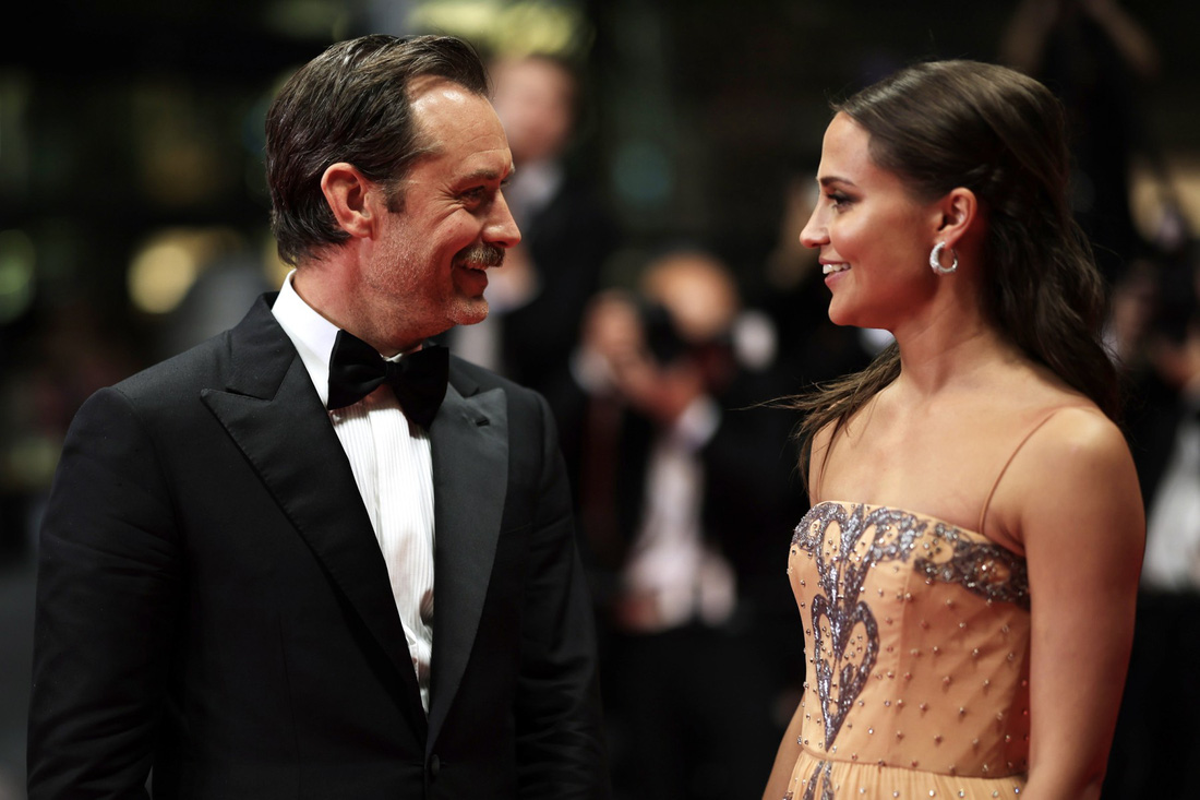 Dương Tử Quỳnh chiếm trọn spotlight tại Cannes - Ảnh 8.
