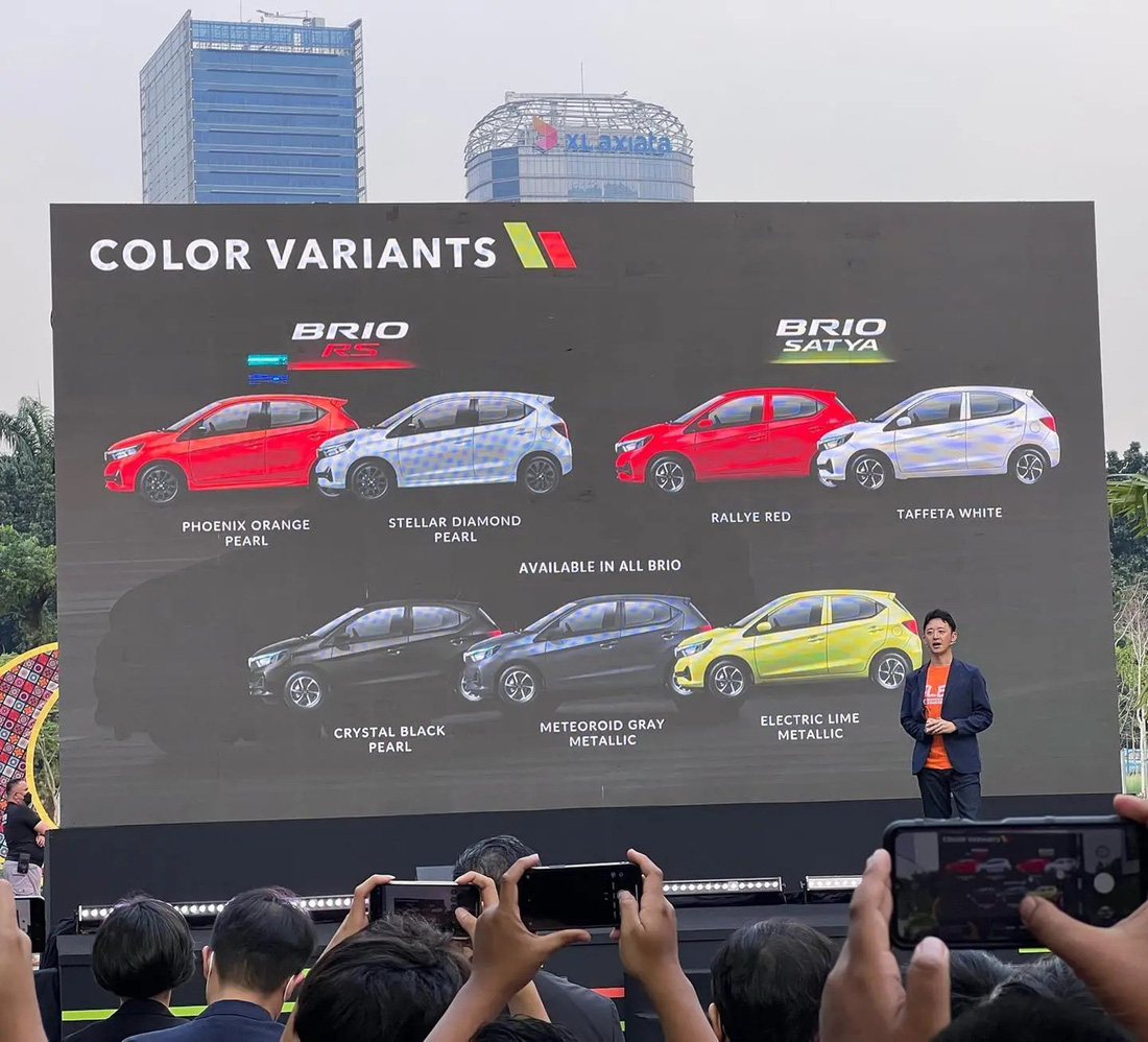 Honda Brio 2023 ra mắt: Nhiều trang bị hơn hẳn bản bán ở Việt Nam - Ảnh 8.