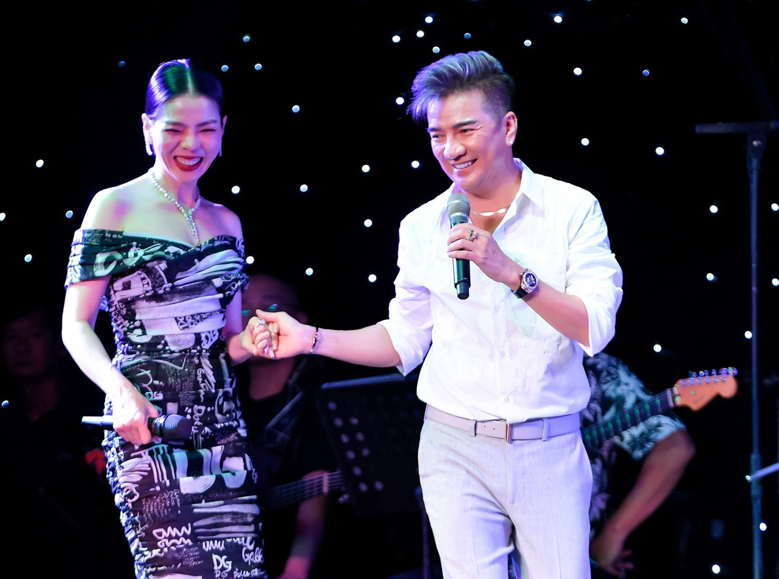Tin tức giải trí ngày 8-5: Đàm Vĩnh Hưng tổ chức đêm nhạc từ thiện, Hồ Ngọc Hà công bố Love Songs - Ảnh 1.