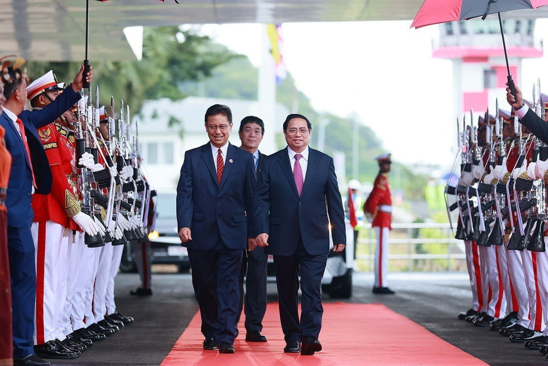 Tổng thống Indonesia đón Thủ tướng Phạm Minh Chính dự Hội nghị ASEAN - Ảnh 2.