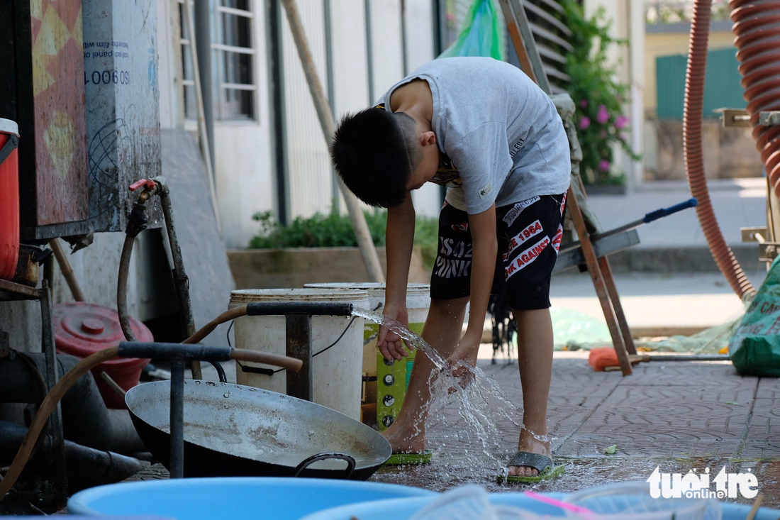 Hà Nội dự kiến tăng giá nước sạch từ 1-7 và tiếp tục tăng vào đầu năm 2024 - Ảnh 1.