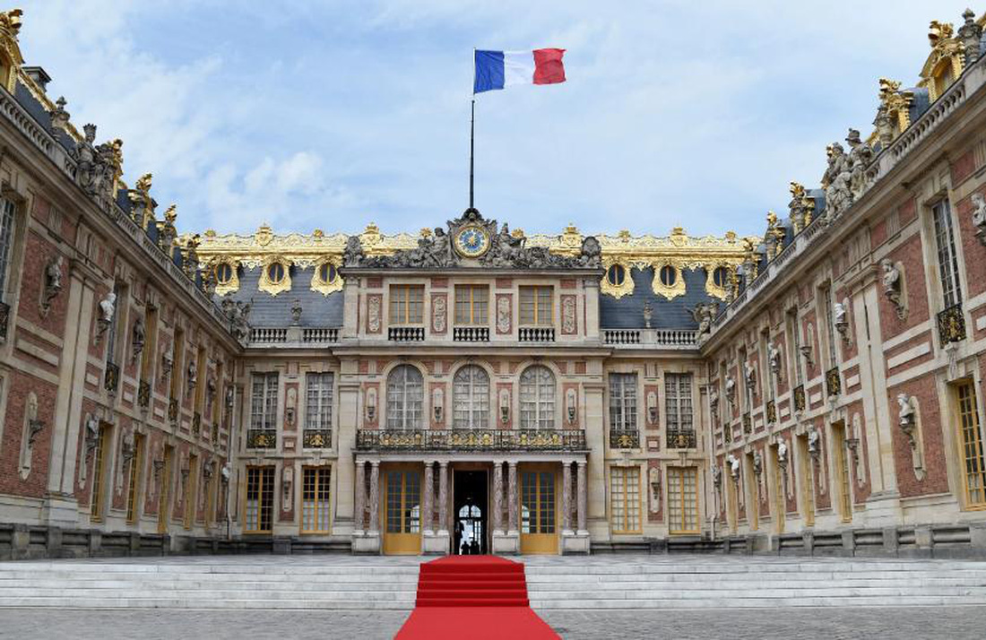 Chiêm ngưỡng căn hộ bí ẩn của hoàng hậu Pháp cuối cùng Marie Antoinette - Ảnh 2.
