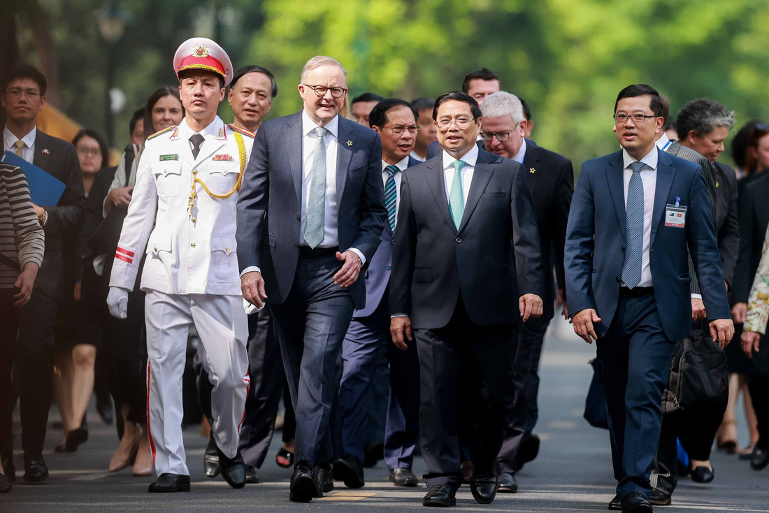 Thủ tướng Úc và Thủ tướng Phạm Minh Chính trong chuyến thăm Việt Nam năm 2023 - Ảnh: NGUYỄN KHÁNH
