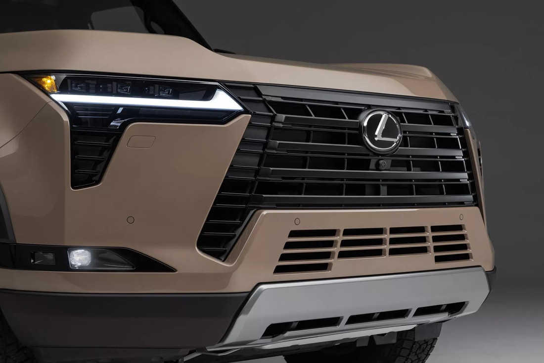 Lexus GX 2024 phong cách mạnh mẽ theo trend hình hộp - Ảnh 14.