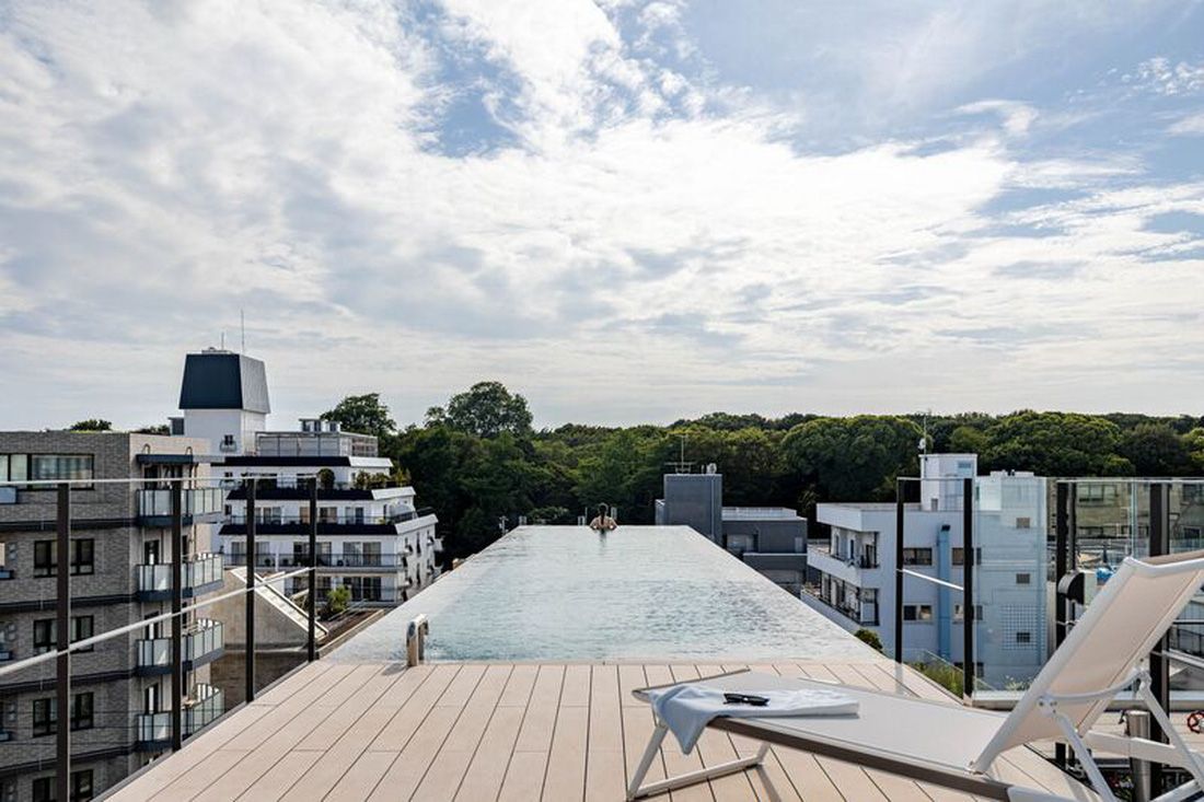 Căn penthouse có bể bơi vô cực tại The Kita - Ảnh: Westbank Corp