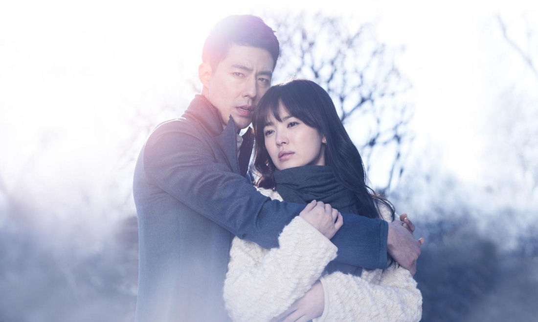 Song Hye Kyo đóng cô gái mù có tình cảm với anh trai trong Ngọn gió đông năm ấy - Ảnh: Soompi
