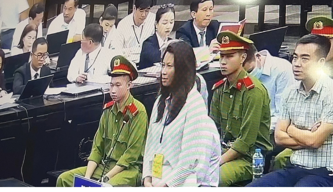 Bị cáo Nguyễn Thị Thanh Hằng - Ảnh: DANH TRỌNG 