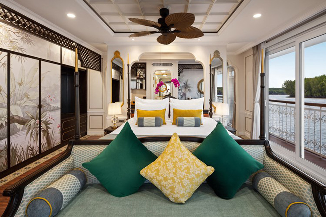 Nội thất của một phòng nghỉ trong hành trình Mekong Jewel màu xanh lá cây lấy cảm hứng từ những khu rừng nhiệt đới - Ảnh: Uniworld Boutique River Cruises