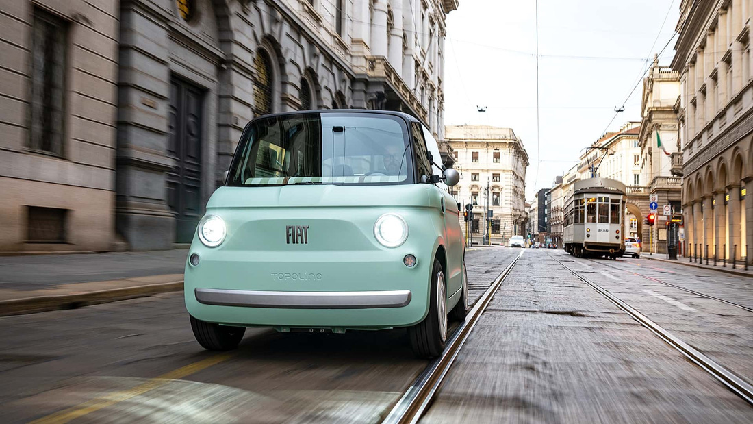 Như mọi mẫu ô tô điện mini khác, Fiat Topolino Dolcevita sở hữu vóc dáng nhỏ bé, được hãng quảng cáo là “lý tưởng cho cả những ngôi làng nhỏ ven biển và trung tâm thành phố rối ren”
