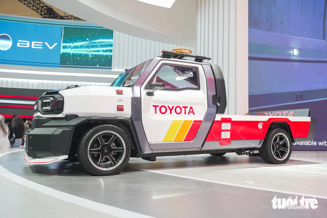 Toyota ra mắt mẫu bán tải mới, tương lai của Hilux được đặt nhiều nghi vấn - Ảnh 1.
