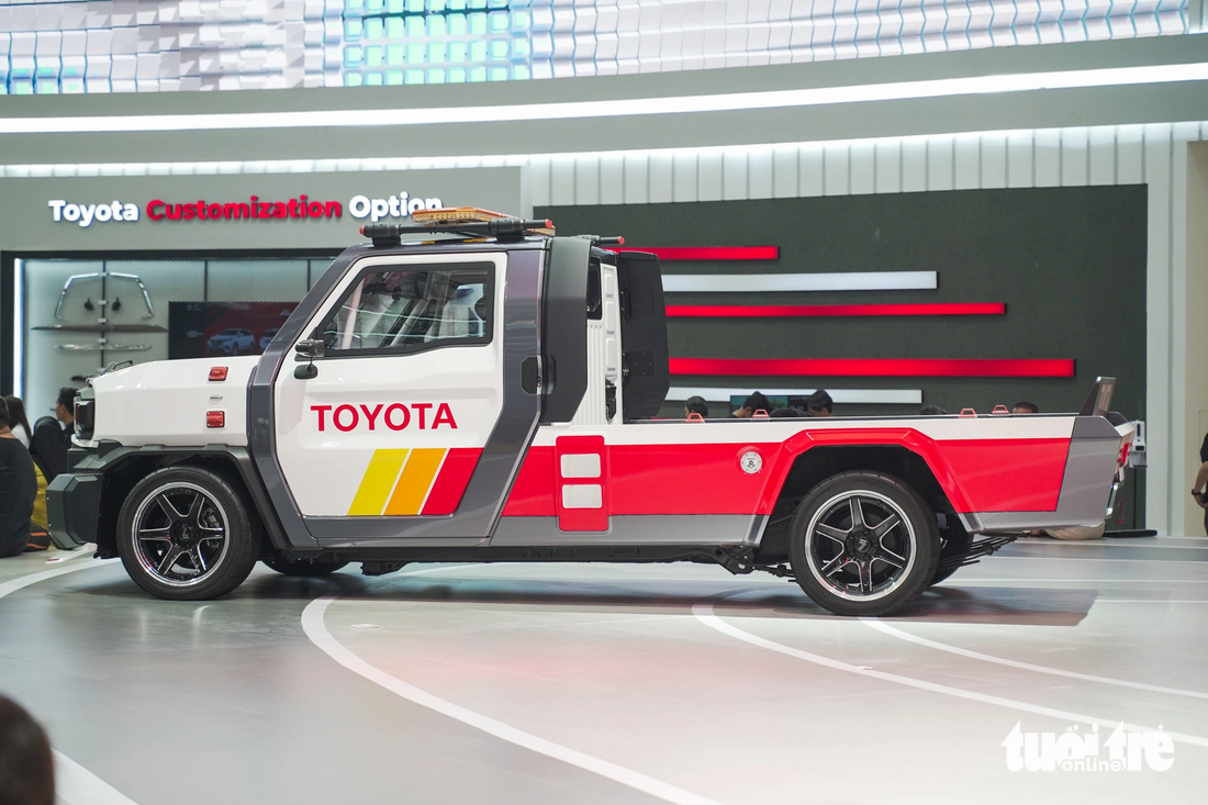 Toyota ra mắt mẫu bán tải mới, tương lai của Hilux được đặt nhiều nghi vấn - Ảnh 3.
