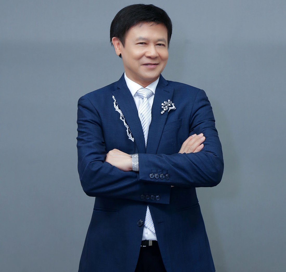 Ca sĩ Thái Châu làm giám khảo khách mời chương trình Tỏa sáng sao đôi 2023 - Ảnh: BTC
