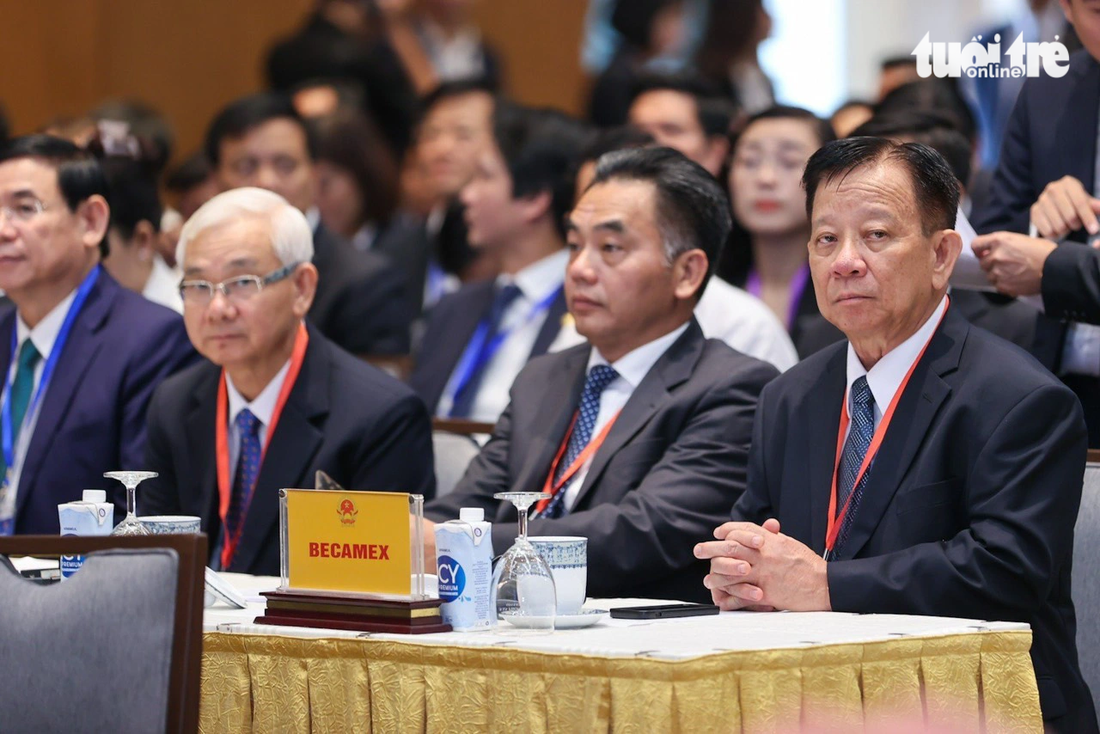 Có hàng trăm đại biểu, nhà đầu tư Việt Nam - Singapore cùng dự chứng kiến ra mắt Trung tâm đổi mới sáng tạo - Ảnh: T.D.