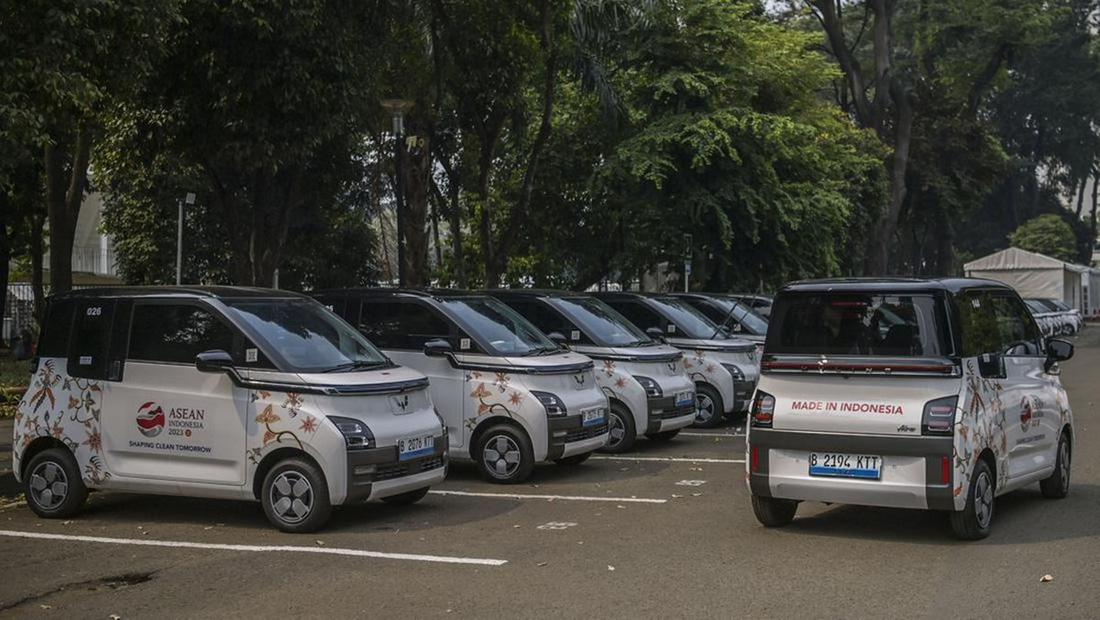 Khám phá chiếc xe điện Indonesia sẽ dùng để phục vụ Hội nghị cấp cao ASEAN 2023 - Ảnh 7.